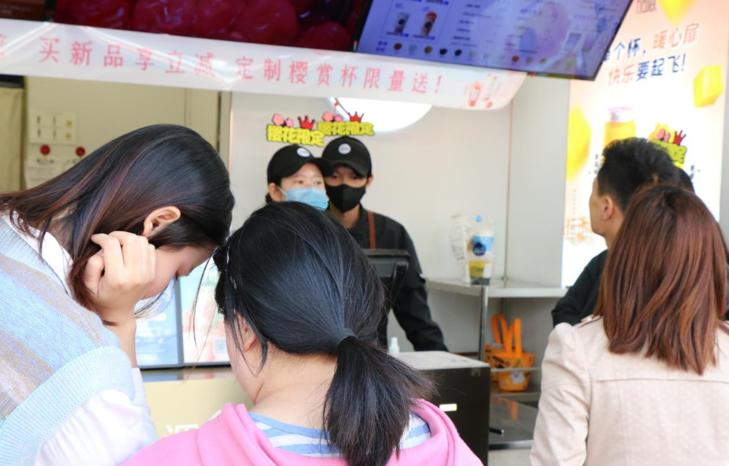 AG电投厅奶茶：一家奶茶店的发展需要重点关注哪两个问题