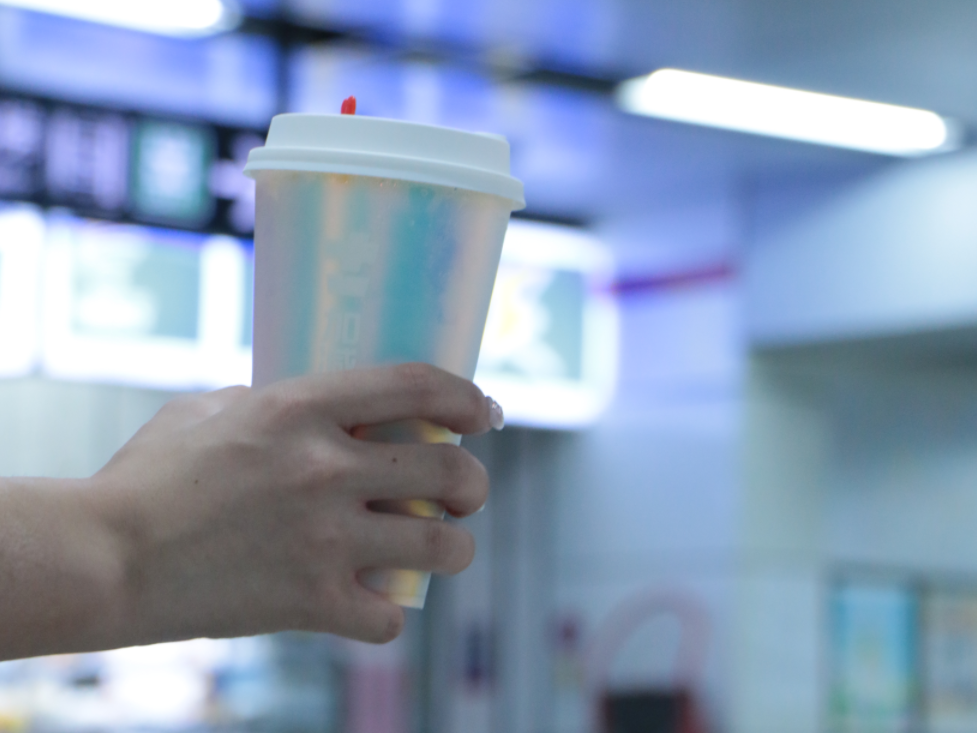 AG电投厅茶饮|投资奶茶加盟店应如何将风险降低？